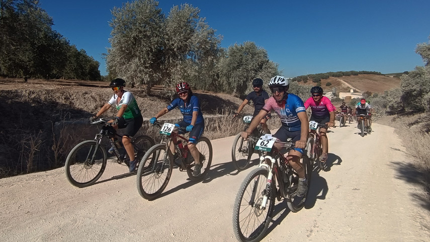 La-Roda-de-Andalucia-cerro-brillantemente-las-Marchas-Cicloturistas-Diputacion-de-Sevilla-2025