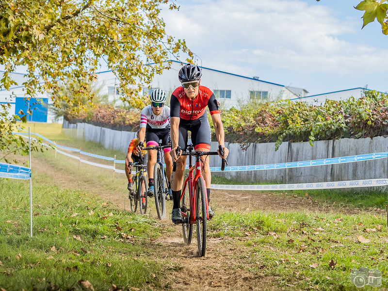 O Porriño abriu por todo o alto a Copa Galicia de Ciclocrós con 16 líderes