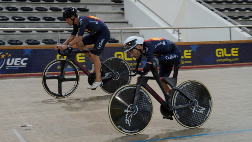 Los-corredores-de-la-Comunitat-Valenciana-Ricardo-Ten-y-Maurice-Eckhard-disputan-desde-hoy-el-Campeonato-del-Mundo-de-Pista-Paralimpico-