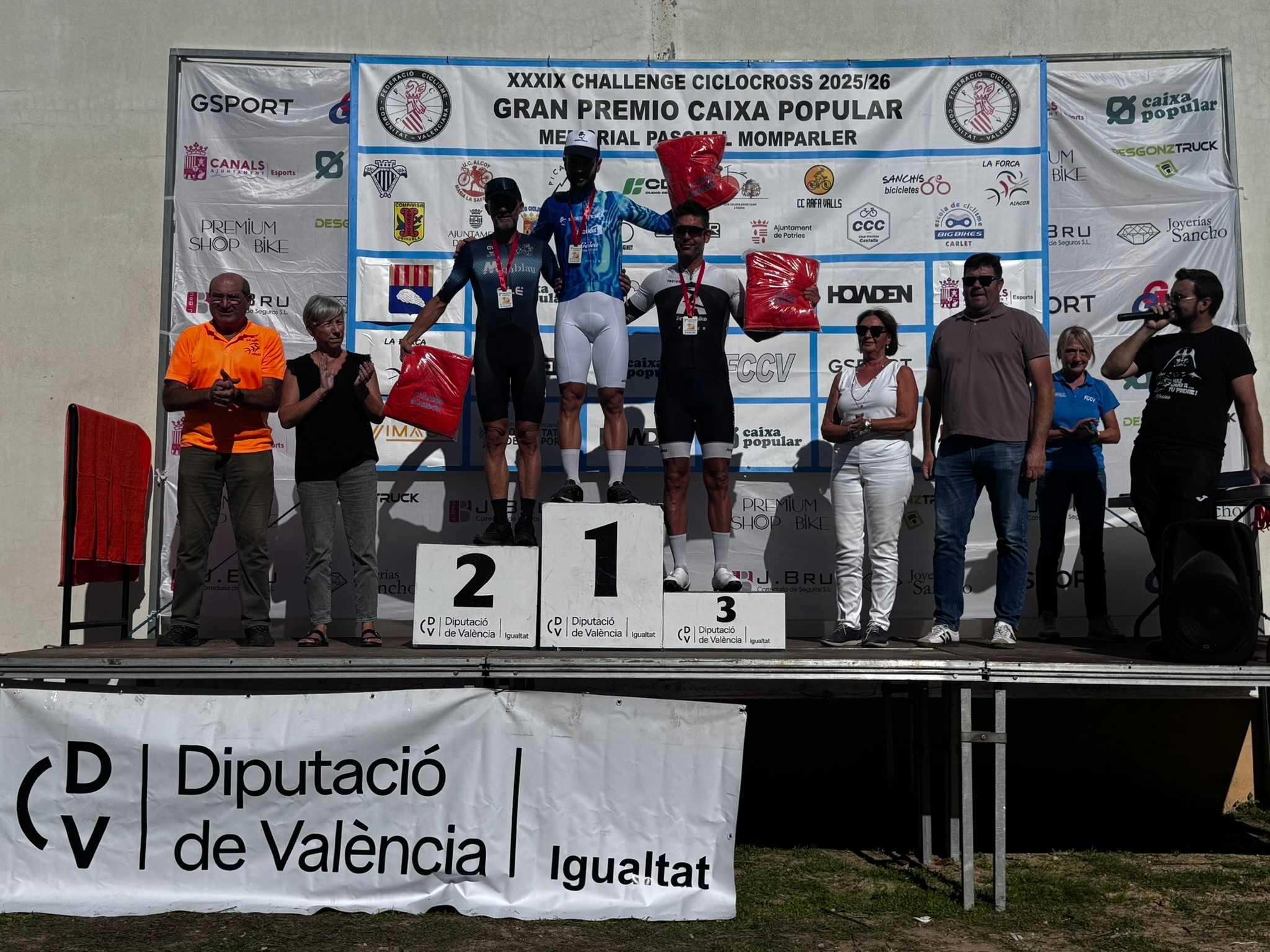 La Challenge de Ciclocross sigue su curso con las pruebas de Picassent y Aiacor