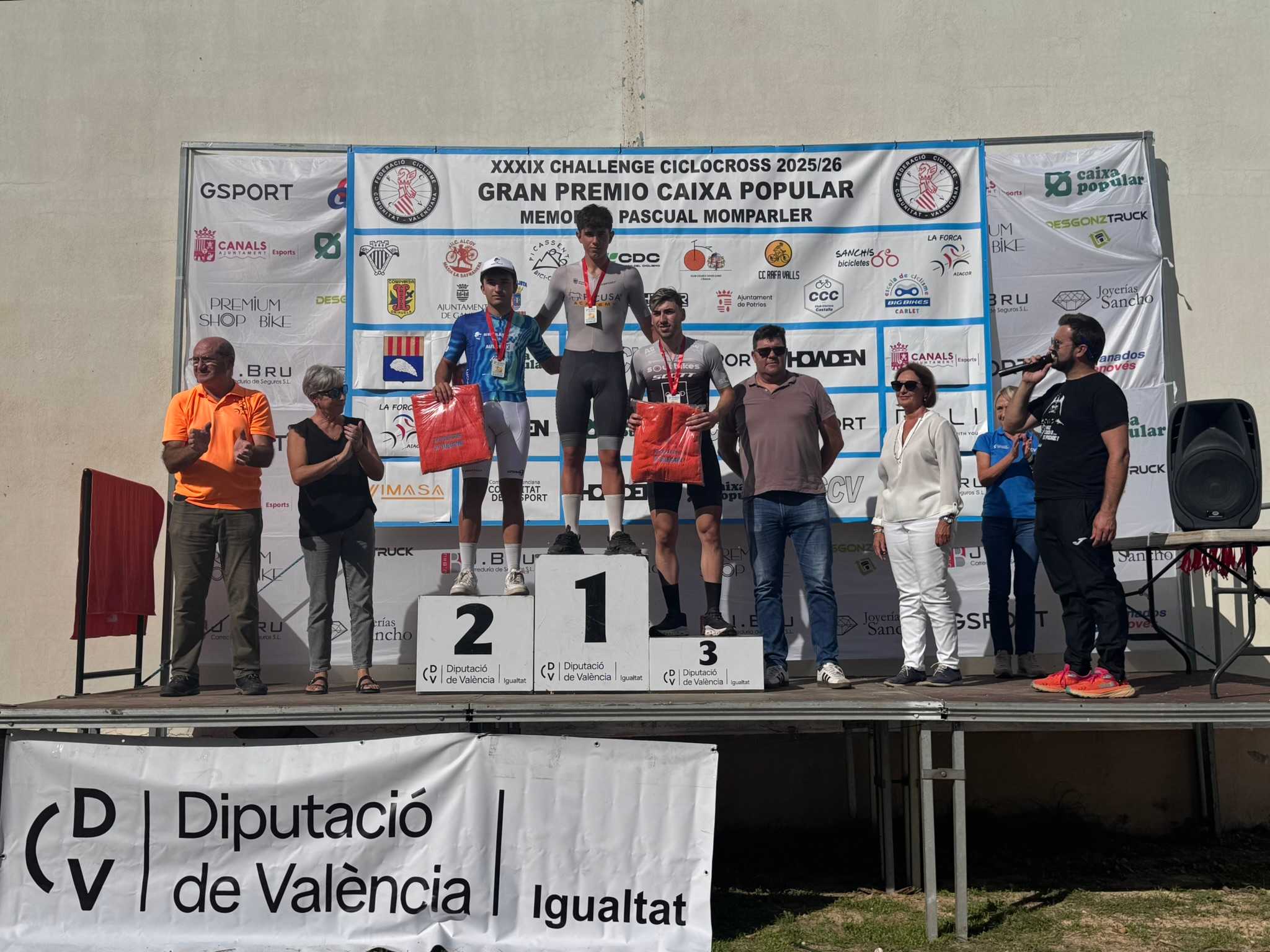 La Challenge de Ciclocross sigue su curso con las pruebas de Picassent y Aiacor