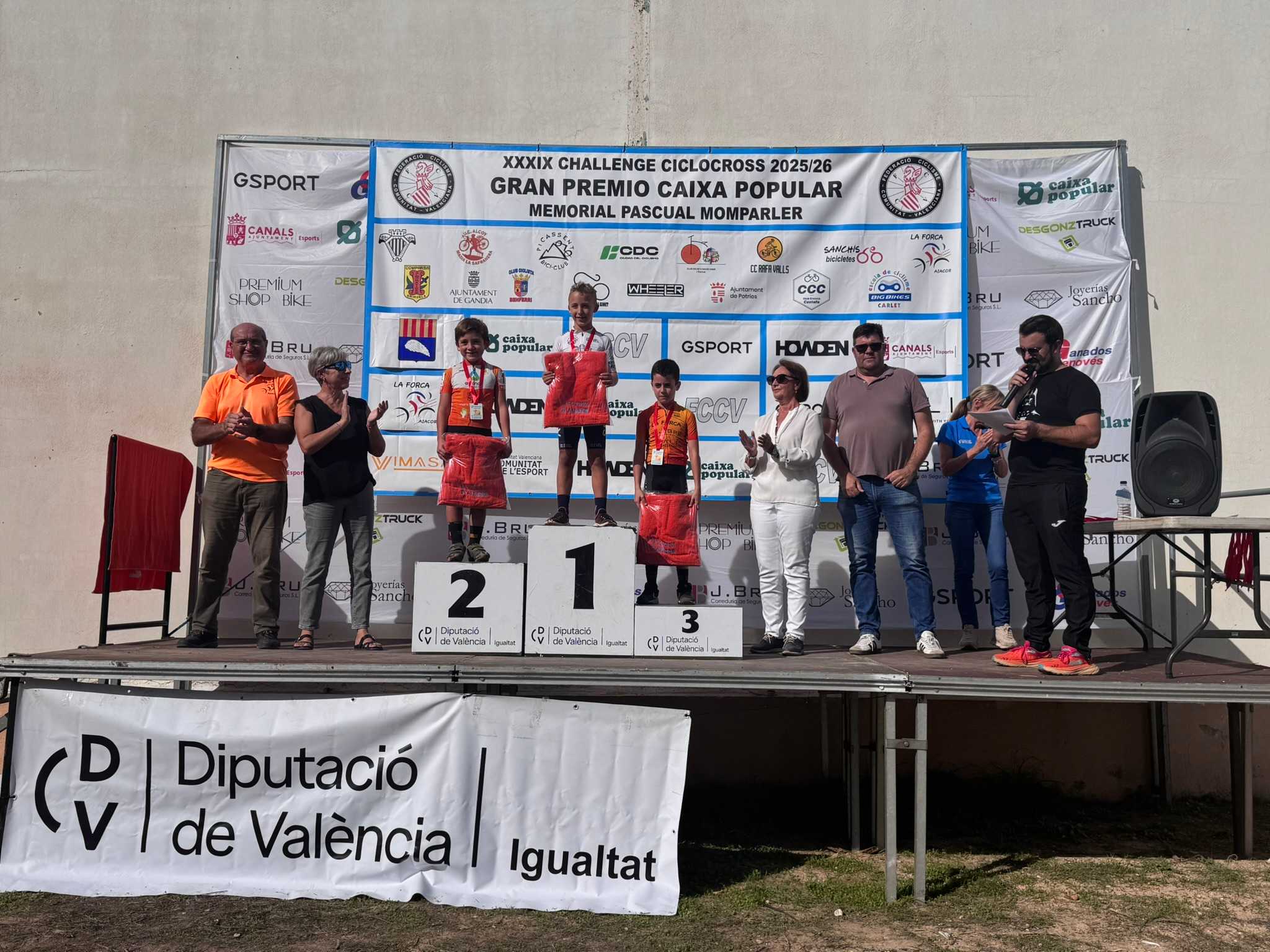 La Challenge de Ciclocross sigue su curso con las pruebas de Picassent y Aiacor