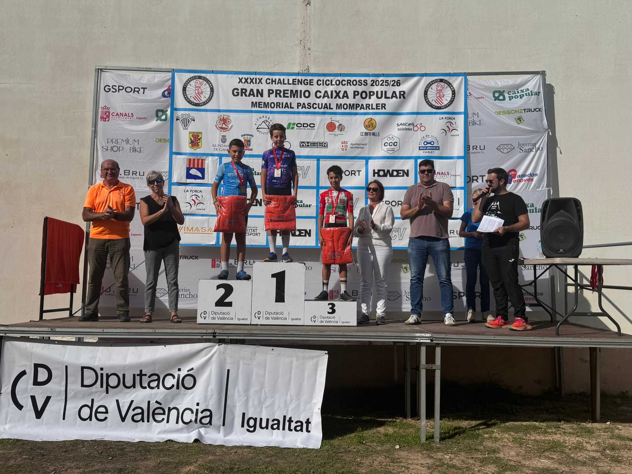 La Challenge de Ciclocross sigue su curso con las pruebas de Picassent y Aiacor