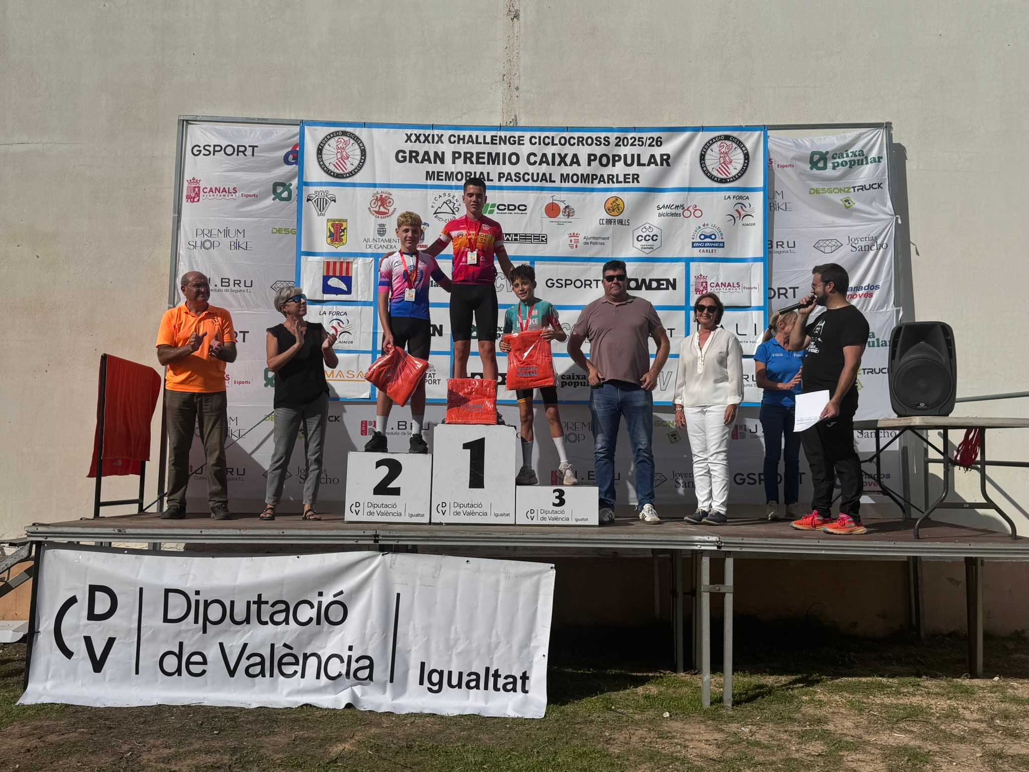 La Challenge de Ciclocross sigue su curso con las pruebas de Picassent y Aiacor