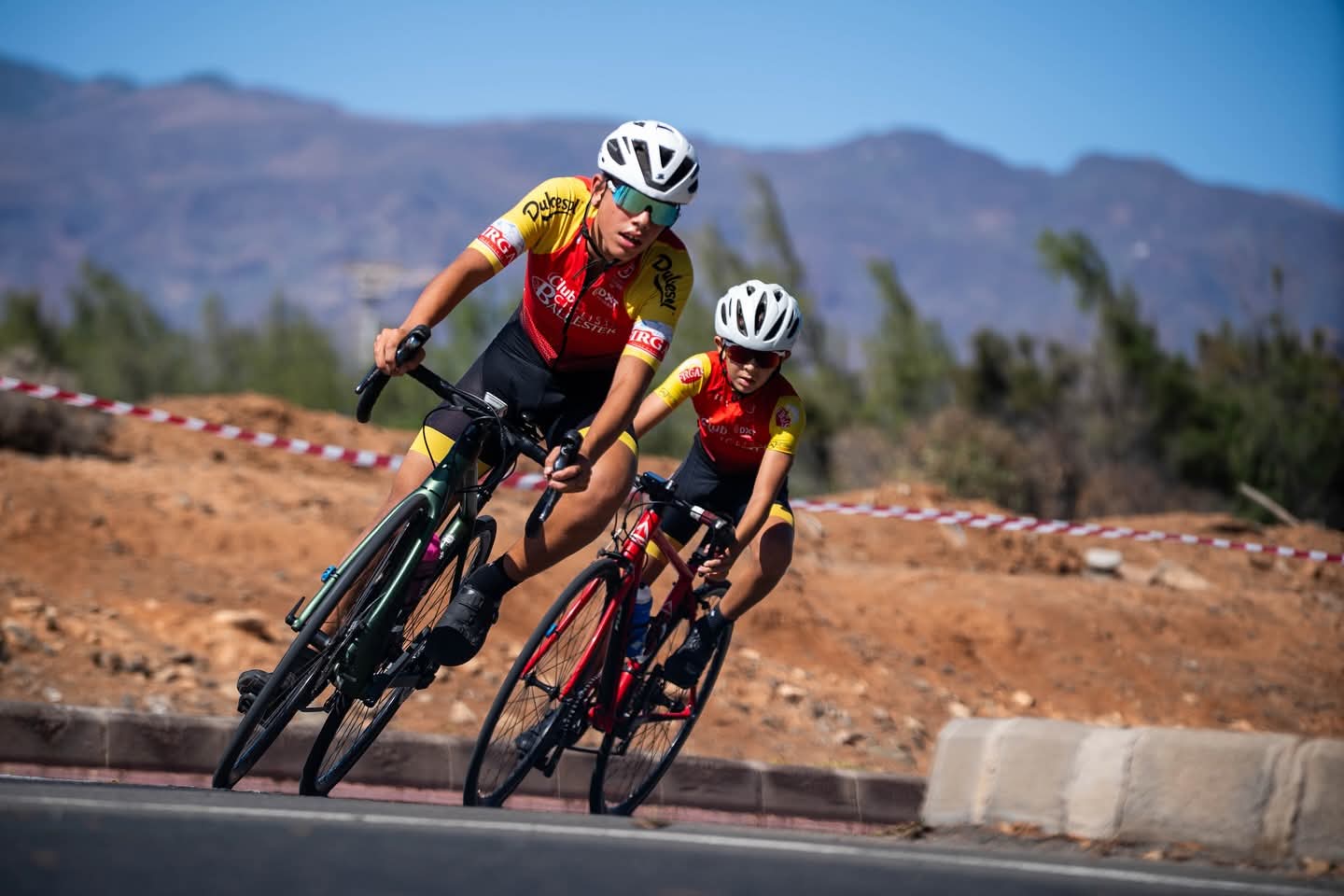 Clasificaciones Escuelas de  Vecindario