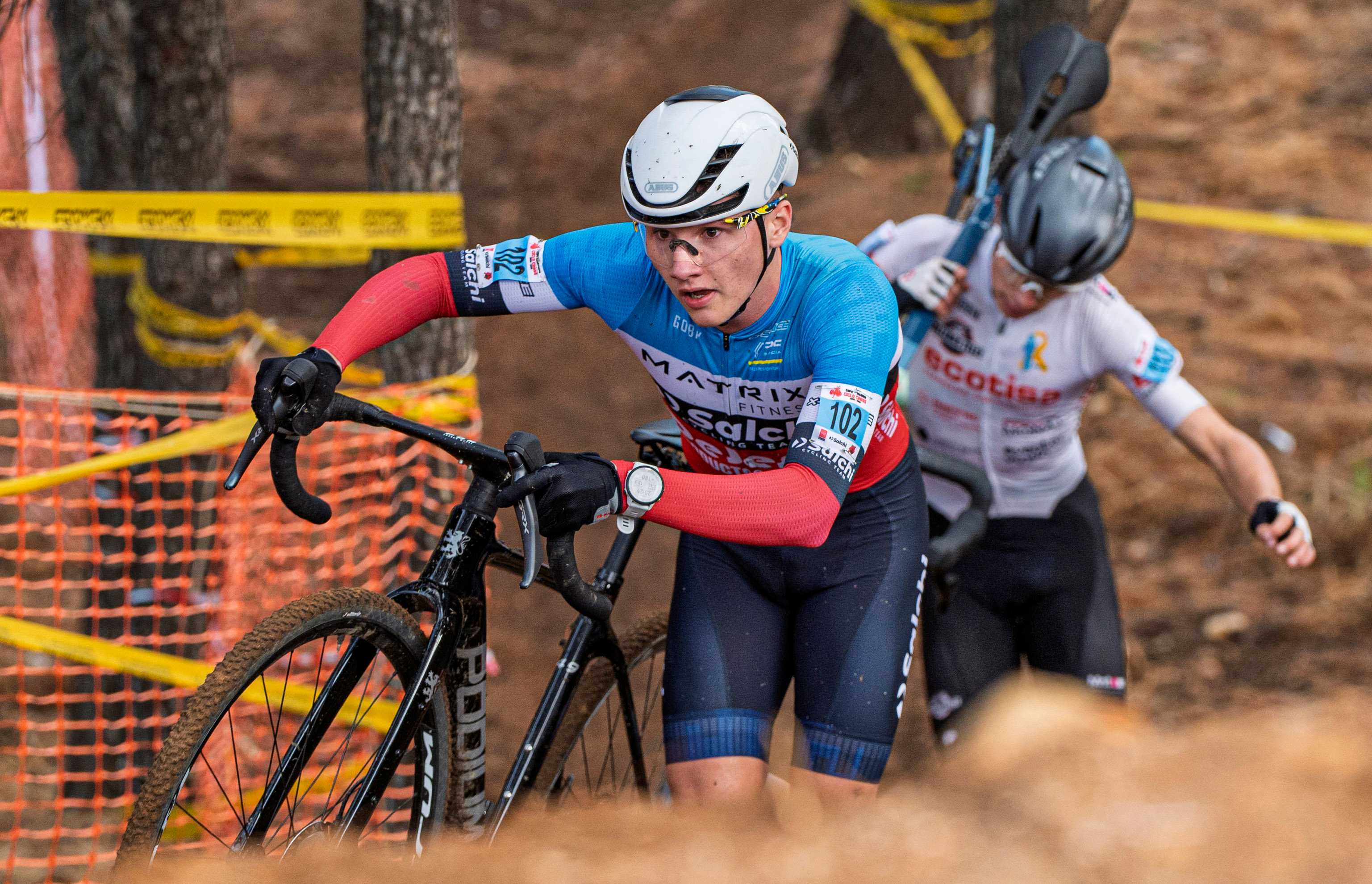Miguel Díaz y Carolina Vega consiguen el triunfo en el XII Ciclocross de Mejorada del Campo Miguel Díaz y Carolina Vega consiguen el triunfo en el XII Ciclocross de Mejorada del Campo