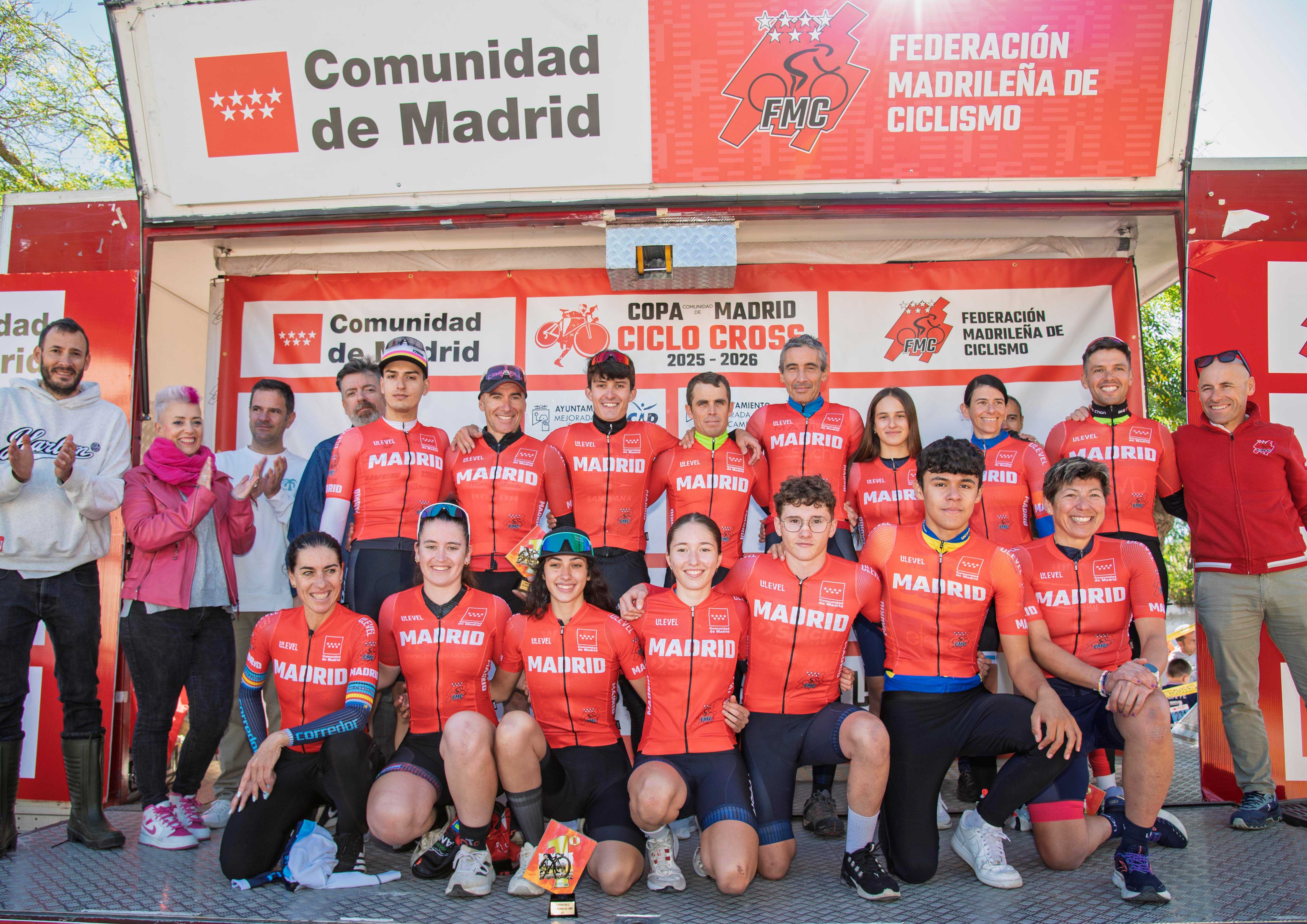 Miguel Díaz y Carolina Vega consiguen el triunfo en el XII Ciclocross de Mejorada del Campo Miguel Díaz y Carolina Vega consiguen el triunfo en el XII Ciclocross de Mejorada del Campo