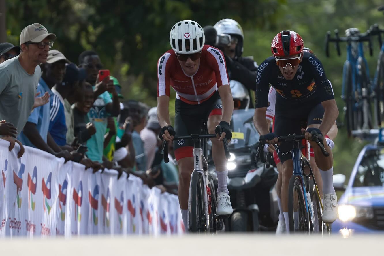 Héctor Álvarez roza el podio mundial en Kigali y lidera la brillante actuación valenciana en el Mundial de carretera Héctor Álvarez roza el podio mundial en Kigali y lidera la brillante actuación valenciana en el Mundial de carretera