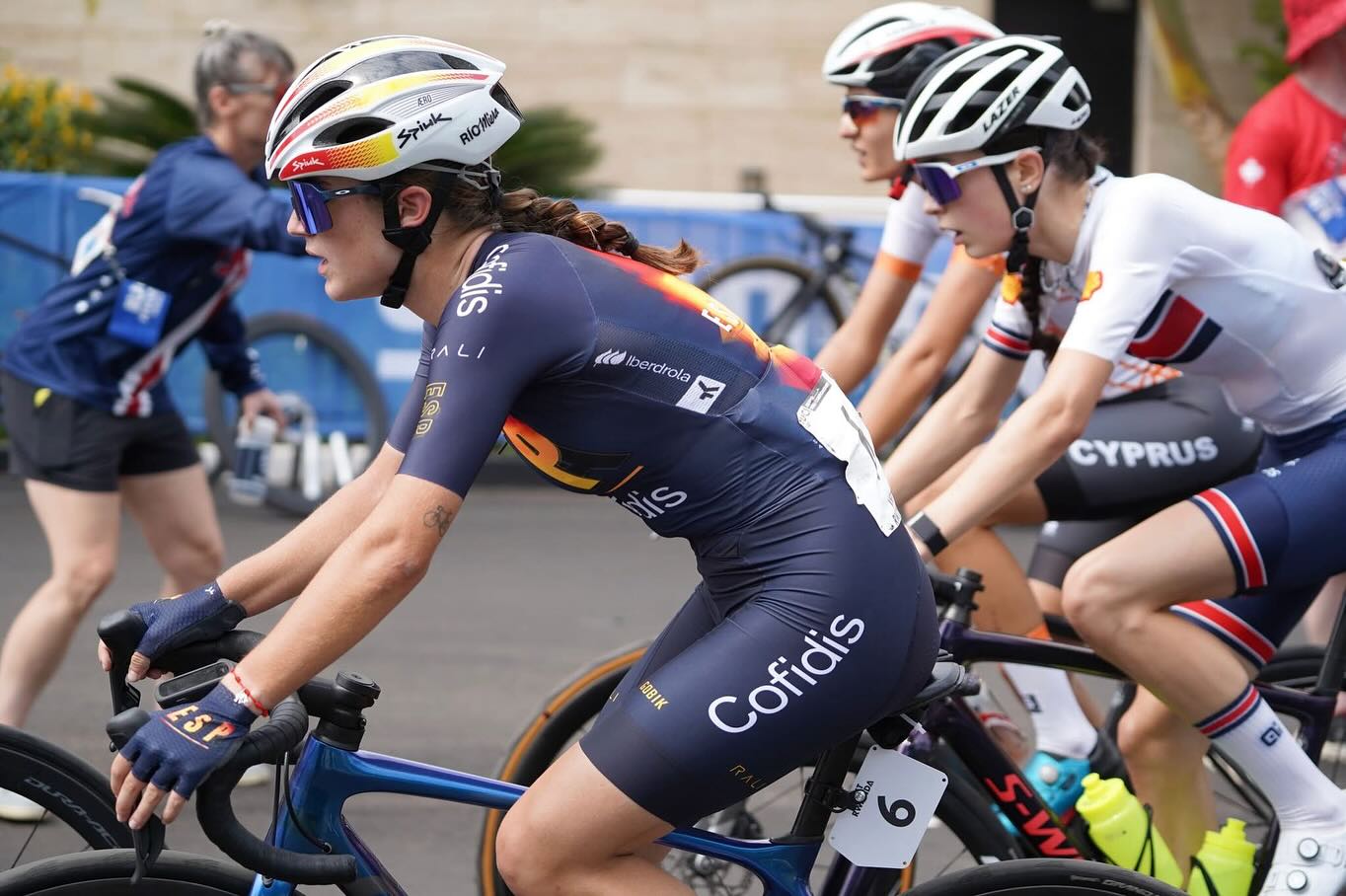 Héctor Álvarez roza el podio mundial en Kigali y lidera la brillante actuación valenciana en el Mundial de carretera Héctor Álvarez roza el podio mundial en Kigali y lidera la brillante actuación valenciana en el Mundial de carretera