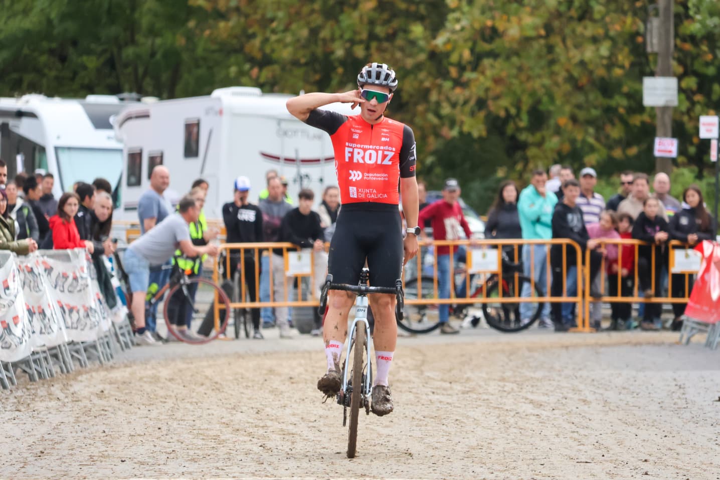 Gonzalo Inguanzo, Aitana Gutiérrez e Isaac Suárez líderes de la Copa de España de ciclocross tras la doble cita del País Vasco