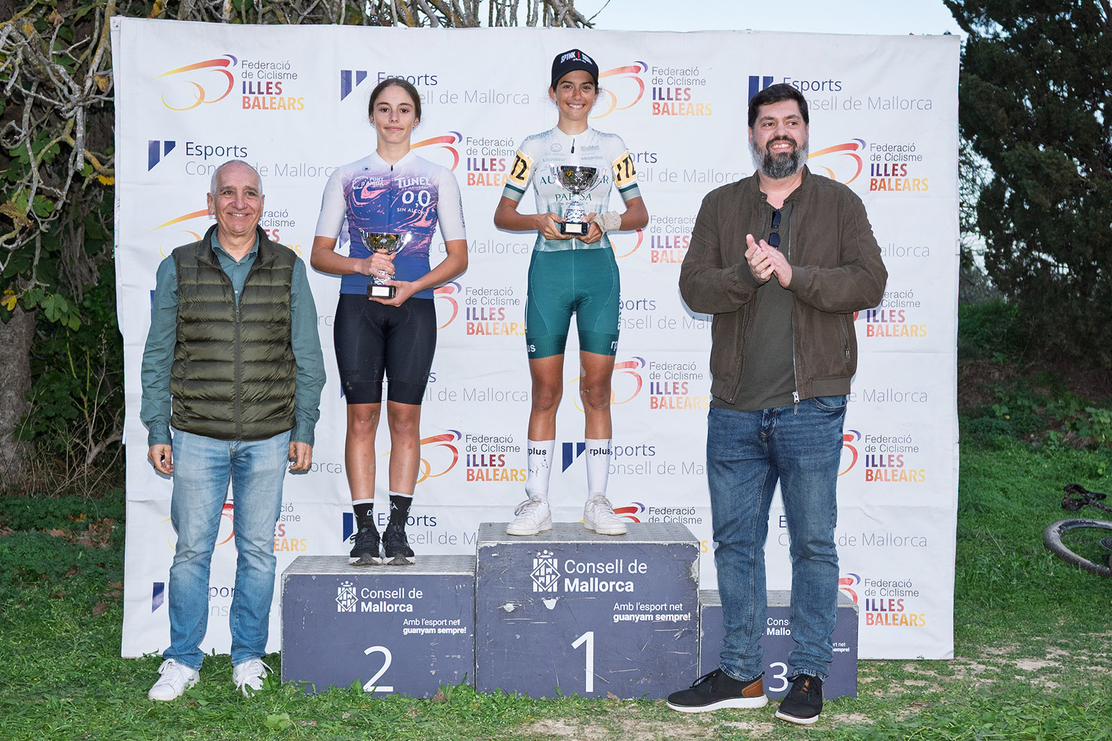 VIII CX DIJOUS BO - INCA