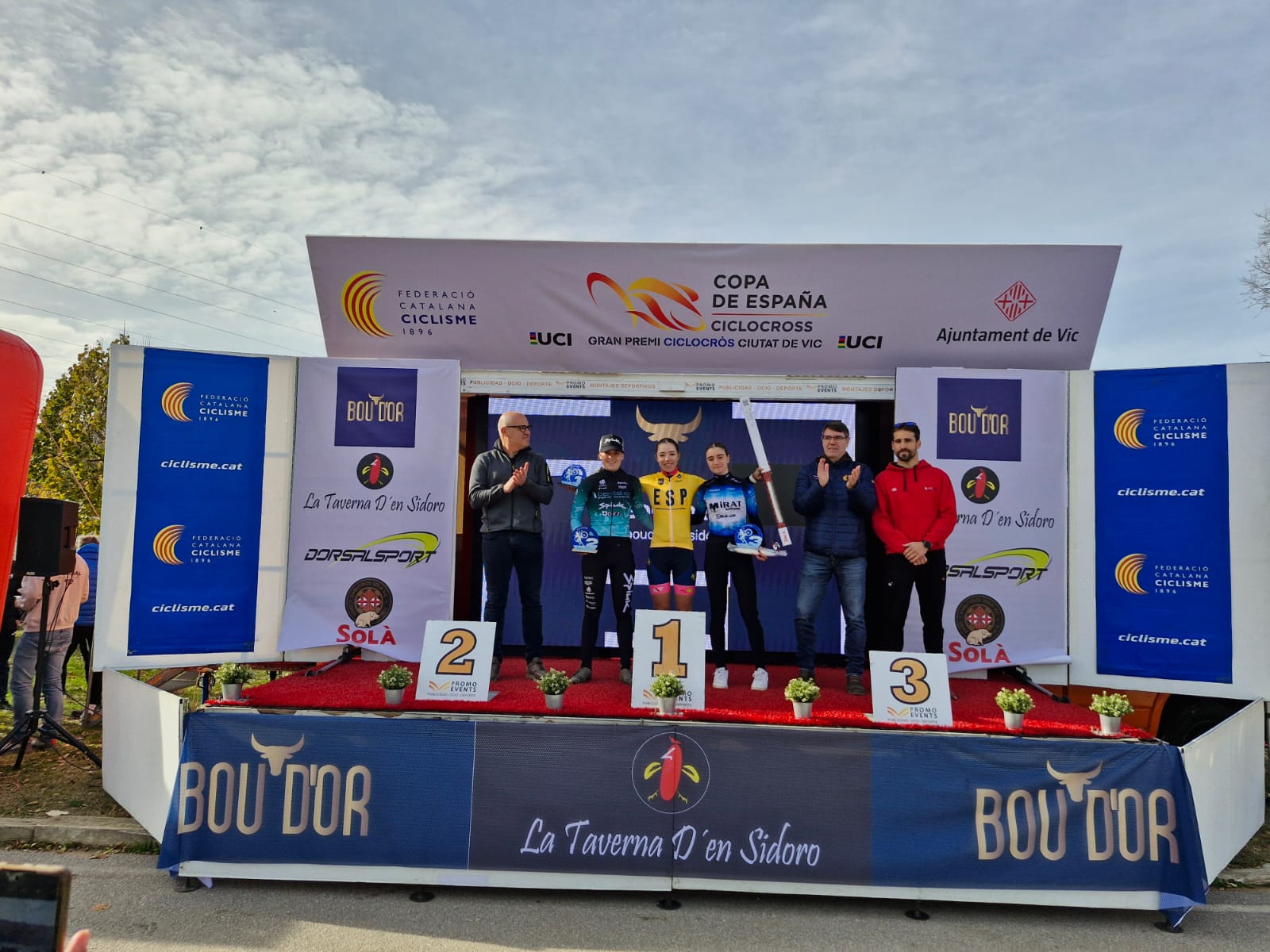 Gonzalo Inguanzo, Raúl López y Aitana Gutiérrez ganan en la prueba de la Copa de España de CX en Vic