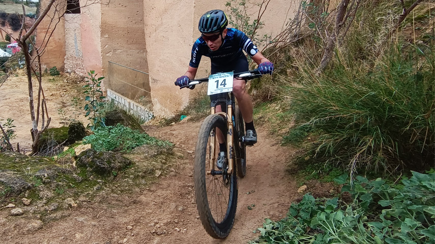 Juan-Jose-Rincon-y-Lucia-Macho-se-imponen-en-el-Rally-de-Osuna-2025