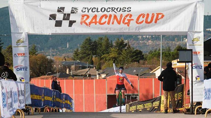 Final-exitoso-de-la-II-Cyclocross-Racing-Cup-en-Los-Molinos-
