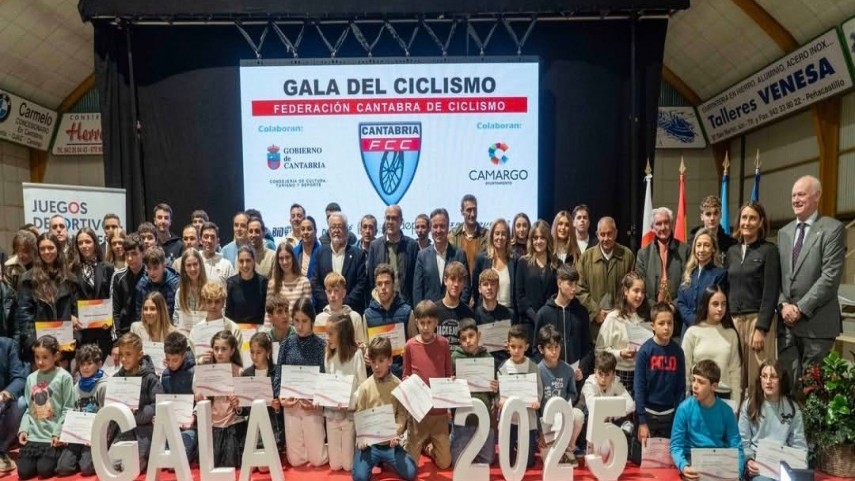 Camargo-volvio-a-acoger-la-Gala-del-Ciclismo-