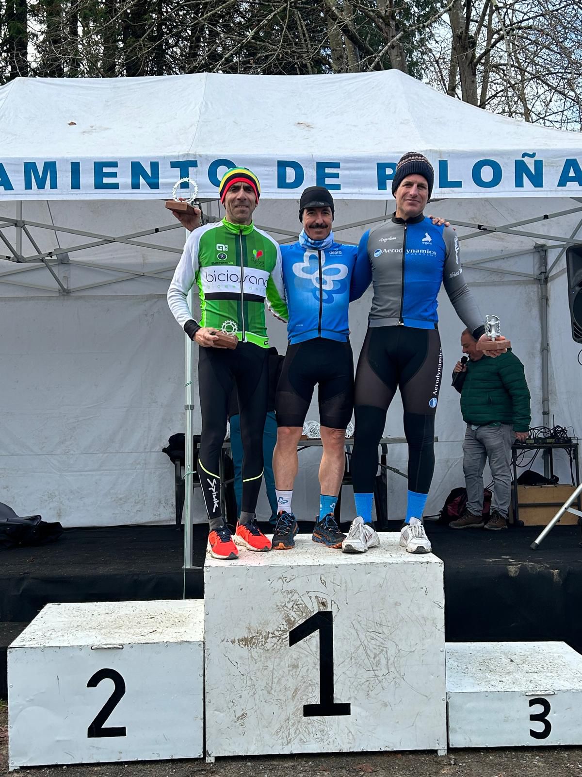 Infiesto vive una emocionante y épica edición del III Ciclocross Concejo de Piloña