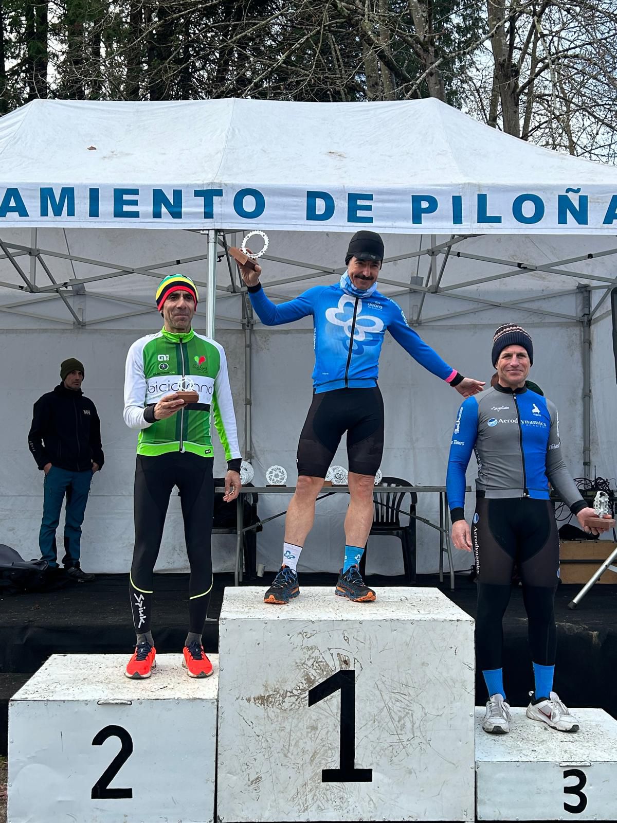 Infiesto vive una emocionante y épica edición del III Ciclocross Concejo de Piloña