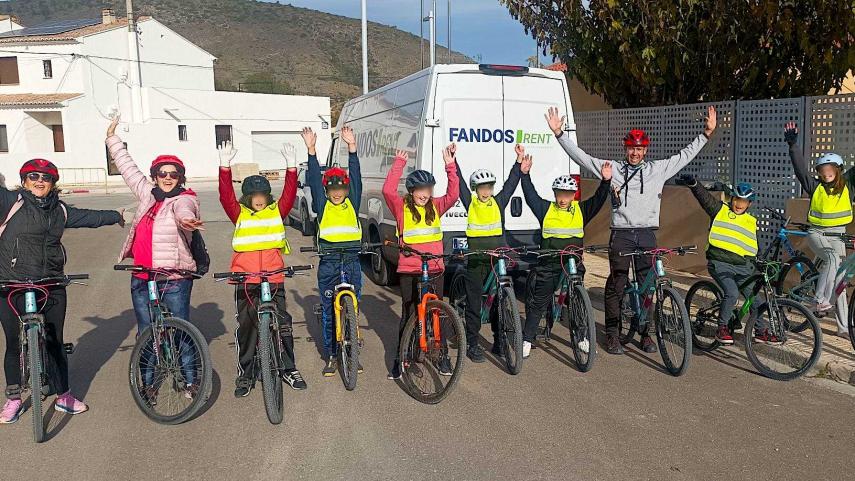 El-alumnado-de-los-Colegios-Rurales-Agrupados-participa-en-el-proyecto-Aula-Ciclista
