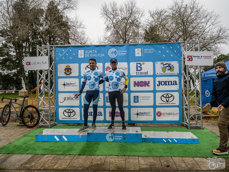 Laura Mira e Samuel González gobernan na area de Boiro