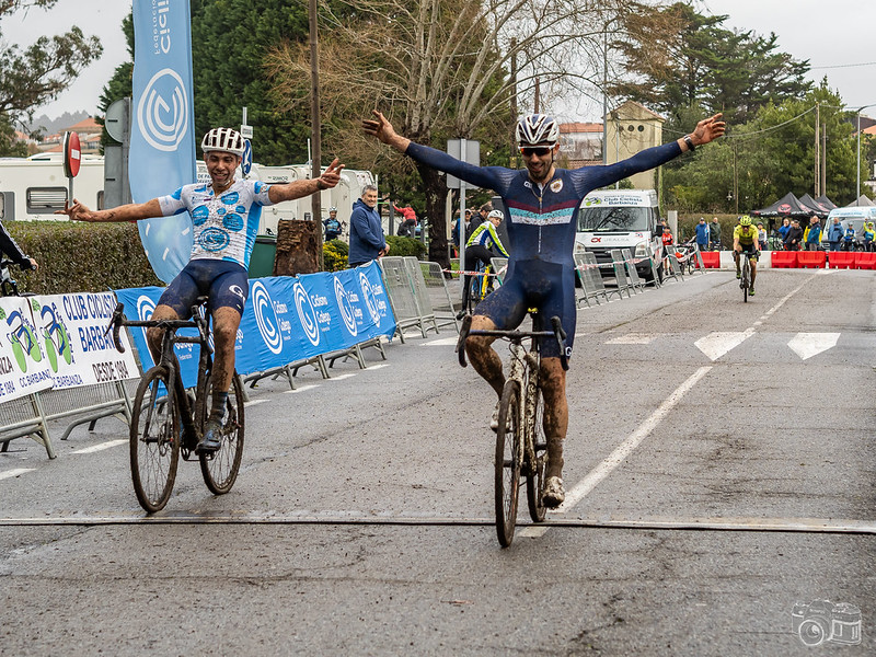 Laura Mira e Samuel González gobernan na area de Boiro