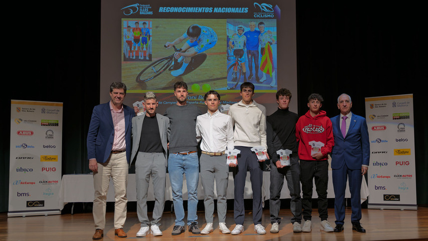 CELEBRADA-LA-GALA-DE-CICLISMO-2025