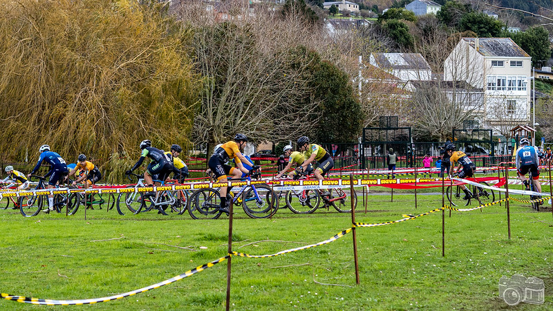 Samuel González despexa a incógnita final da Copa Galicia de Ciclocrós en Viveiro