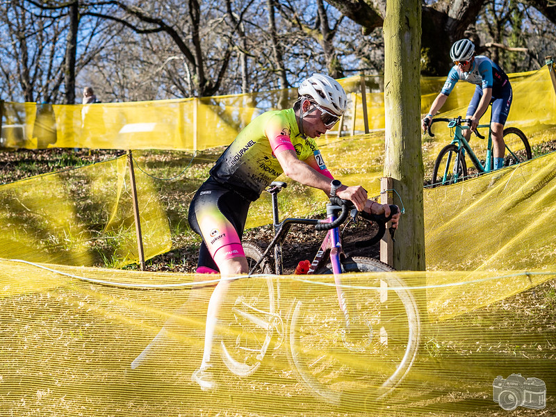 O Campionato de Galicia de Ciclocrós en Maceda confirma o cambio de ciclo