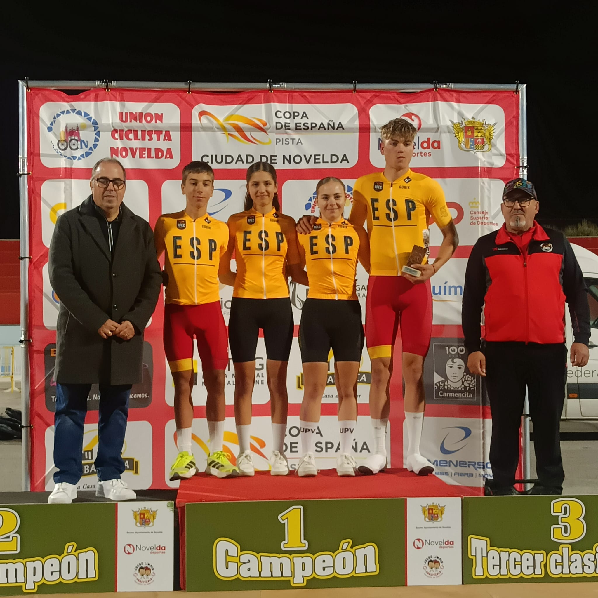 La Copa de España de Pista celebra con éxito su penúltima cita en Novelda