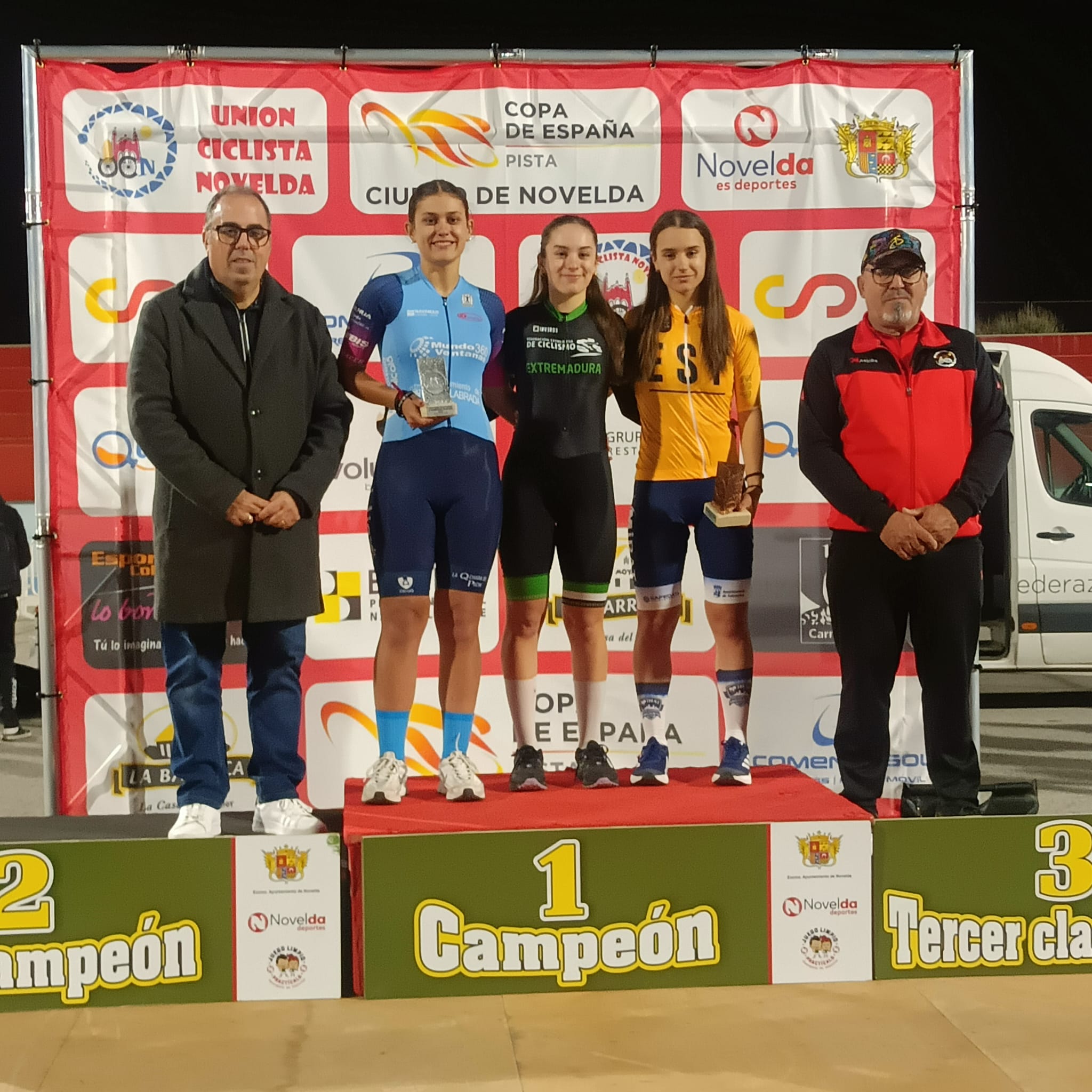 La Copa de España de Pista celebra con éxito su penúltima cita en Novelda