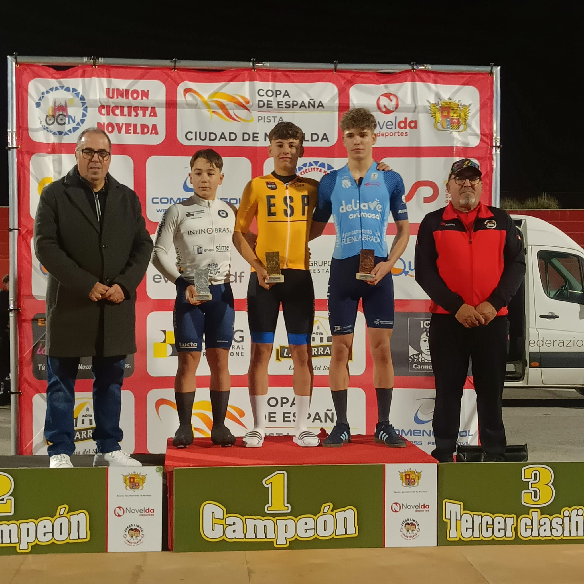 La Copa de España de Pista celebra con éxito su penúltima cita en Novelda