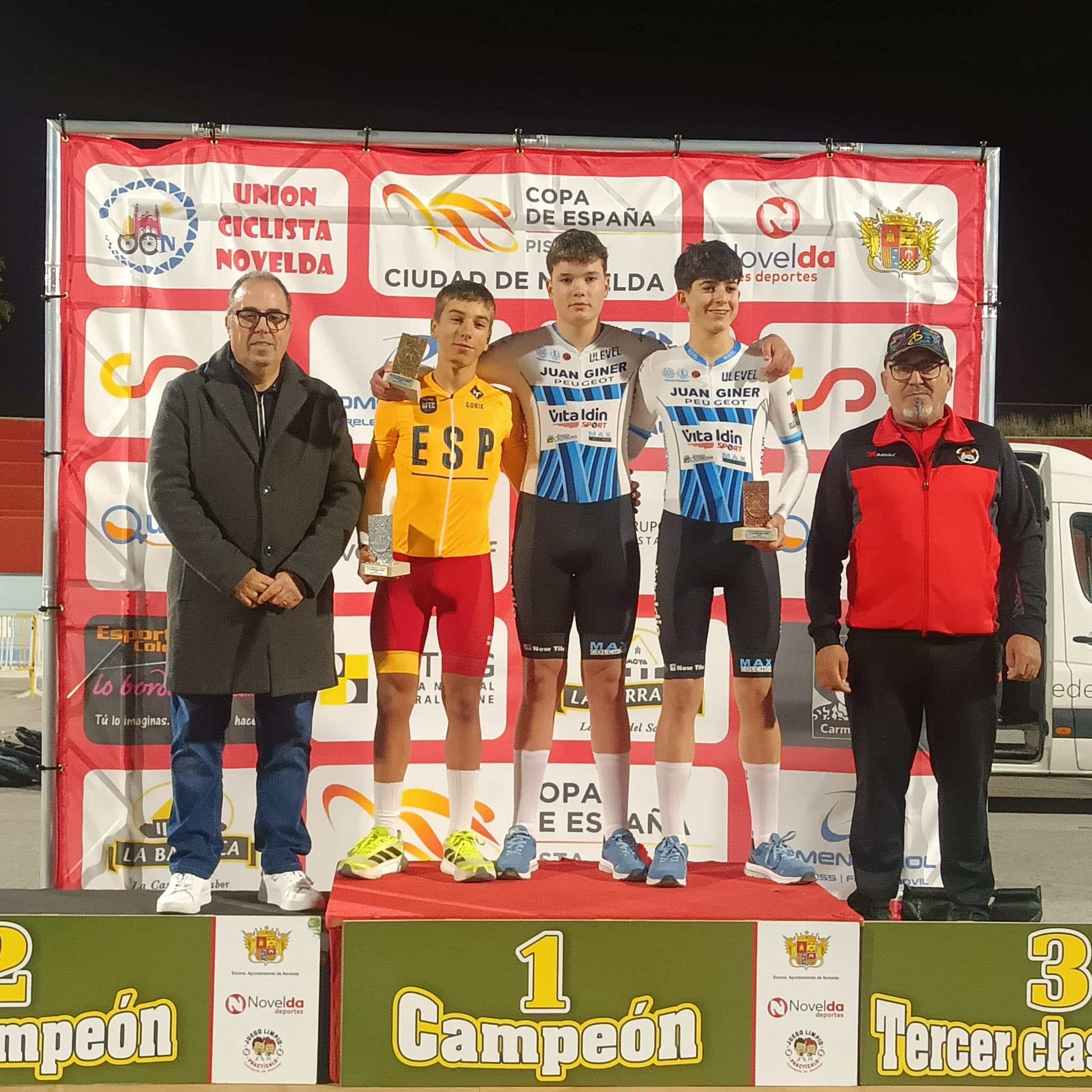 La Copa de España de Pista celebra con éxito su penúltima cita en Novelda