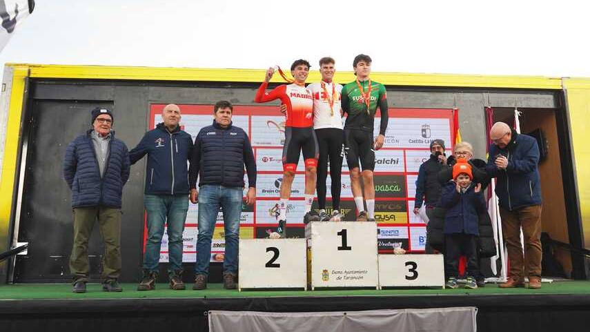 Plata-para-Madrid-en-el-Campeonato-de-Espana-de-Ciclocross-2026