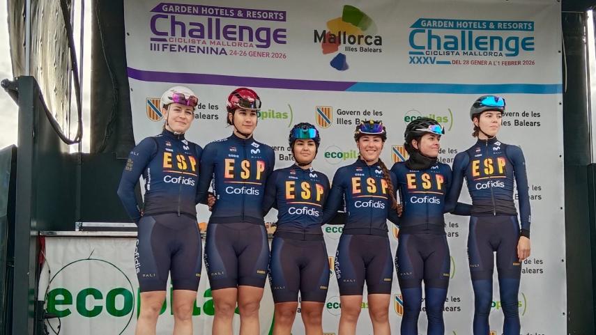 Alba-Teruel-y-Alba-Codony-finalizan-en-el-grupo-principal-el-Trofeo-Llucmajor