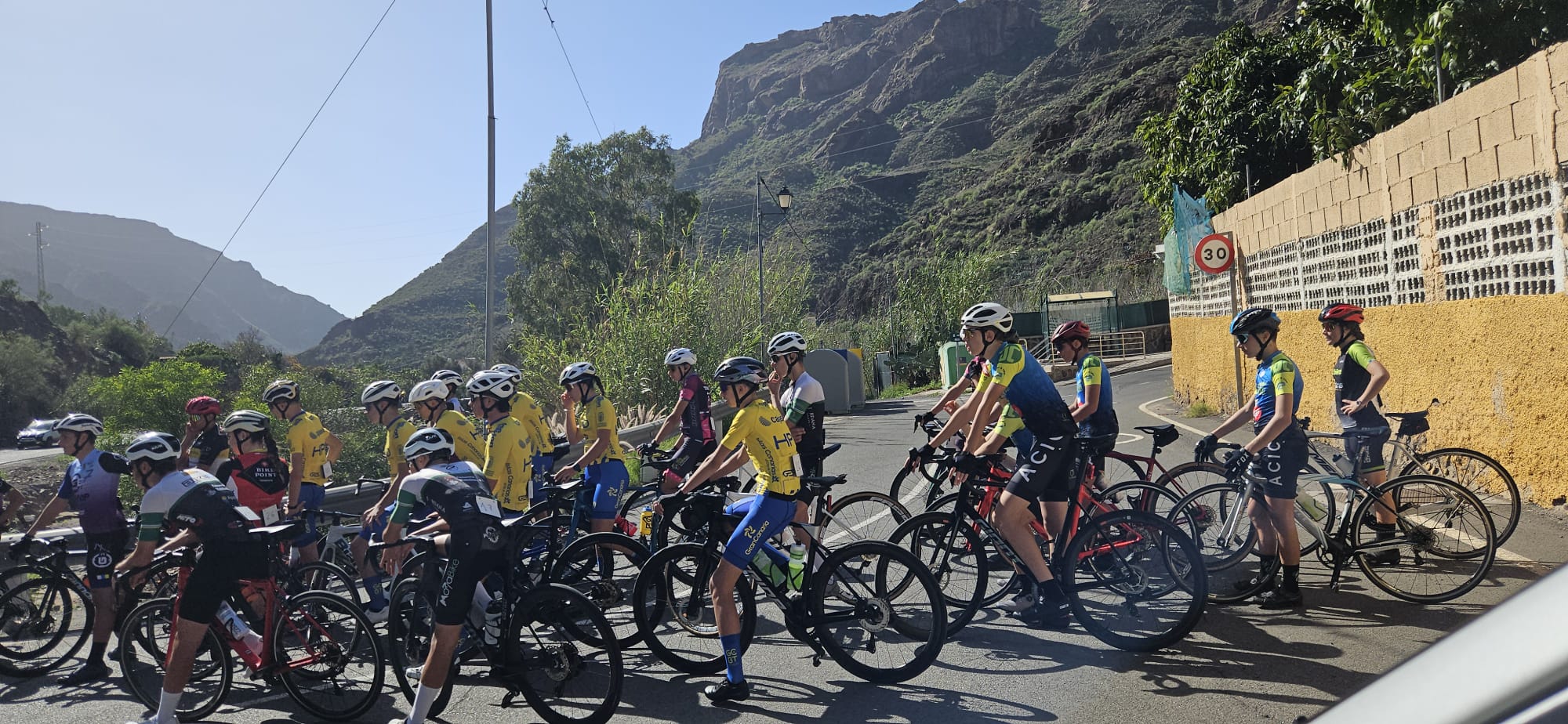 Celebrada la 1º Tecnificacion de Cadetes de Ruta  en Gran Canaria y Tenerife