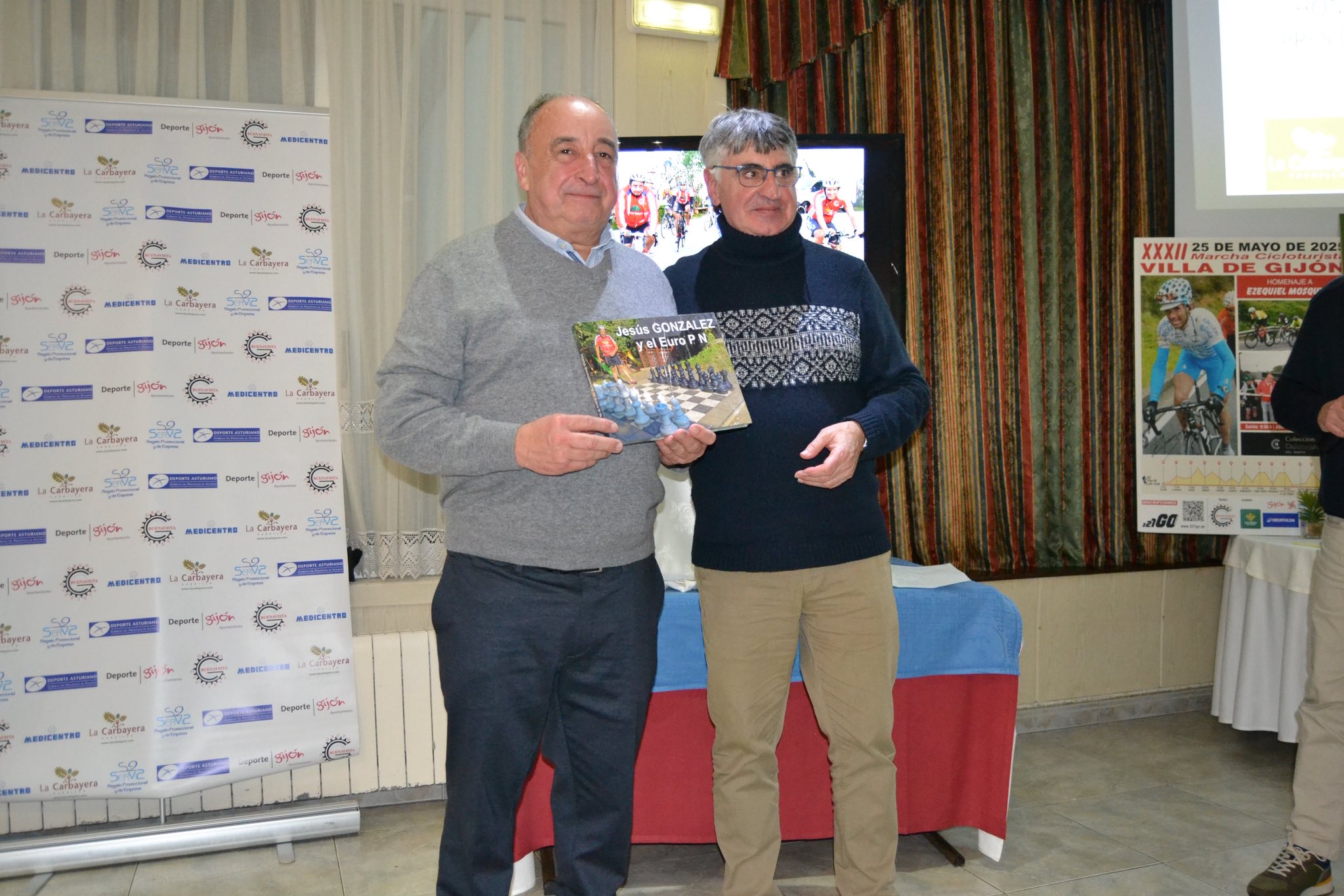 Jesús González, “el del Buenavista”, homenajeado por más de 160 personas