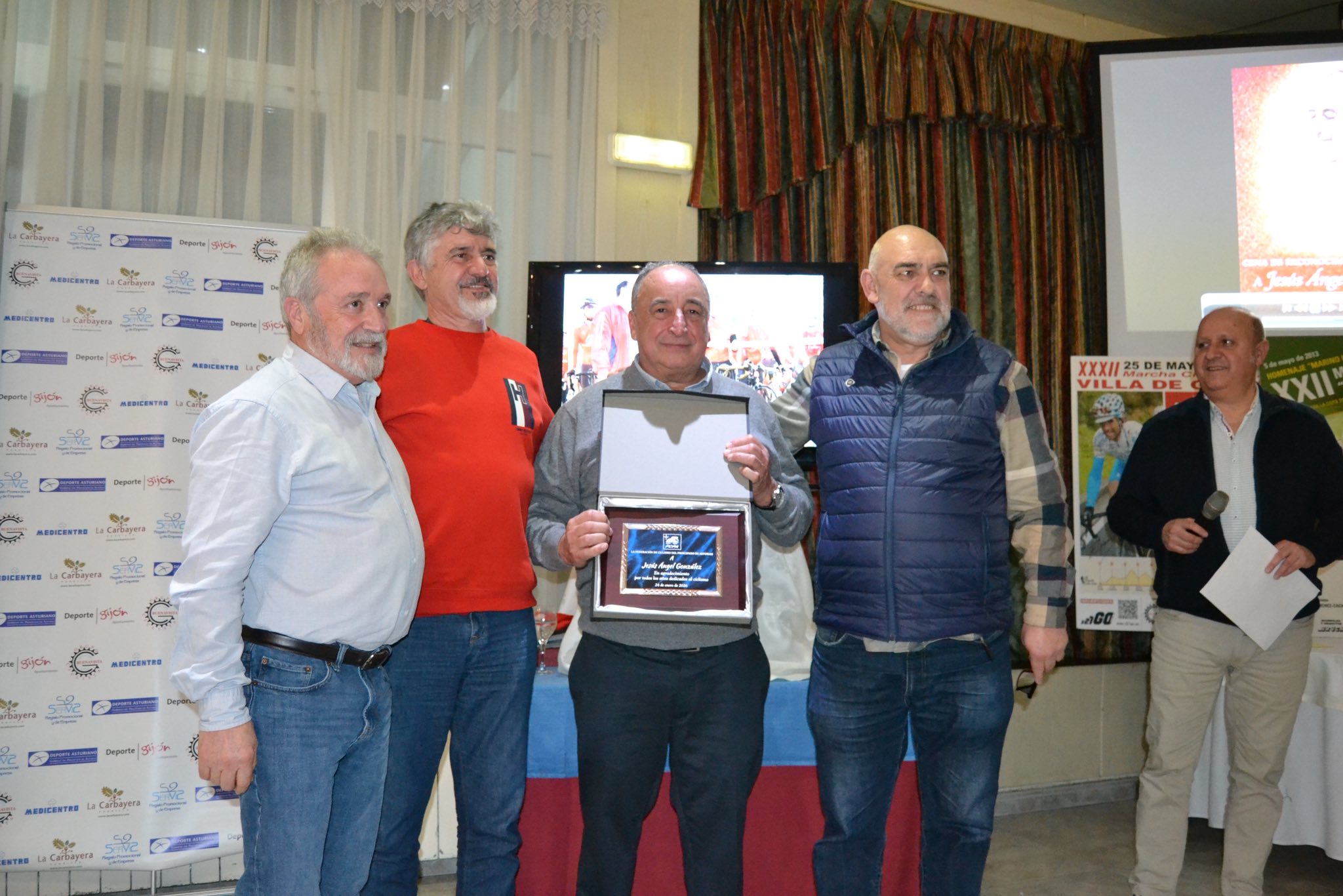 Jesús González, “el del Buenavista”, homenajeado por más de 160 personas