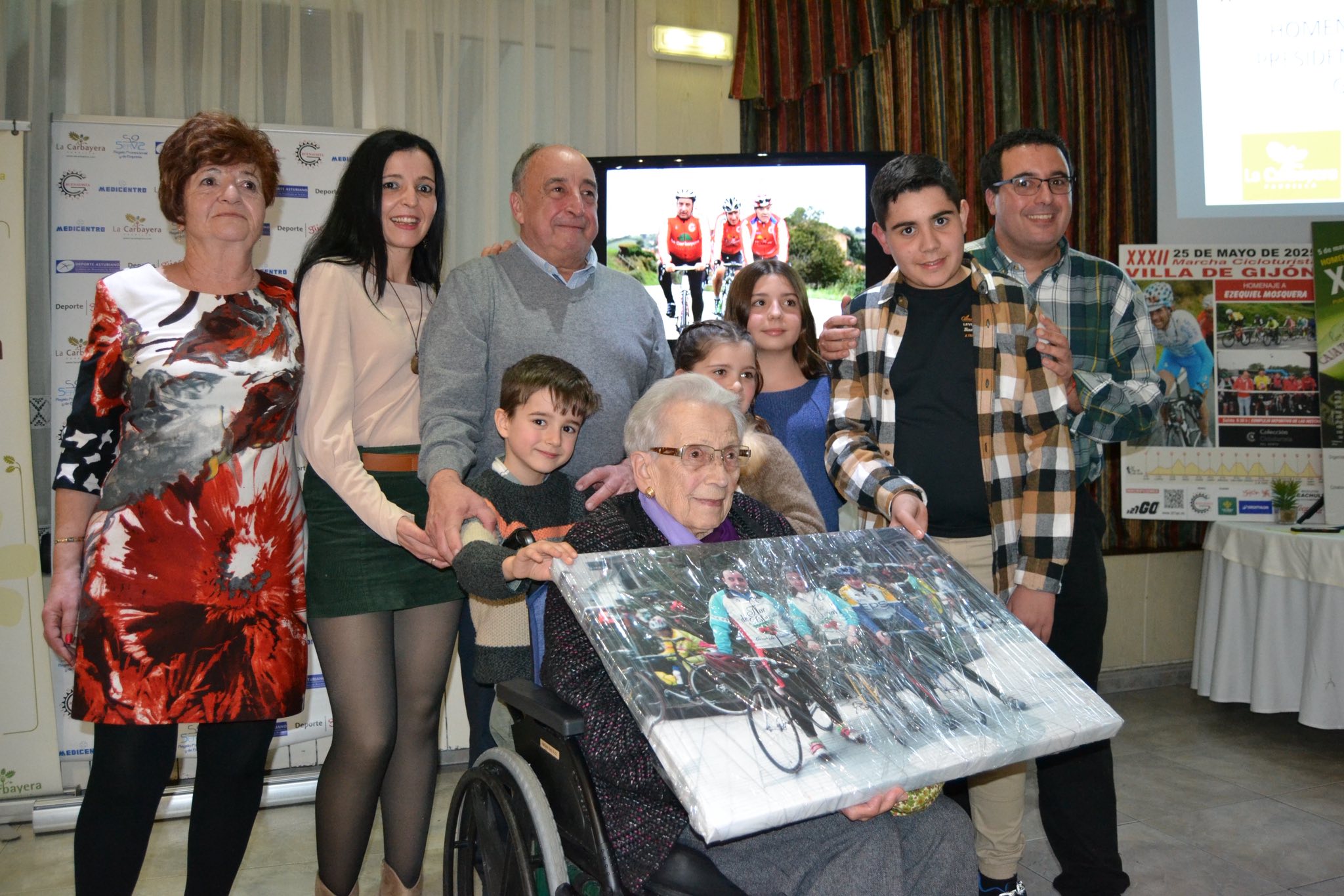 Jesús González, “el del Buenavista”, homenajeado por más de 160 personas