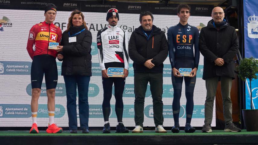 Hector-alvarez-deslumbra-con-su-actuacion-en-el-Trofeu-CalviA�-de-la-Challenge-de-Mallorca