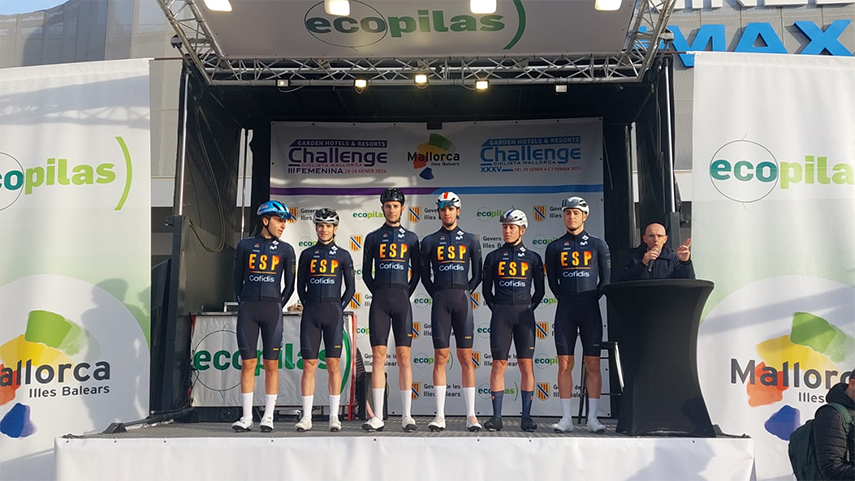 22-plaza-para-Francesc-Bennassar-con-la-Seleccion-Espanola-Sub23-en-el-Trofeo-Trofeo-Mallorca-Fashion-Outlet-Palma