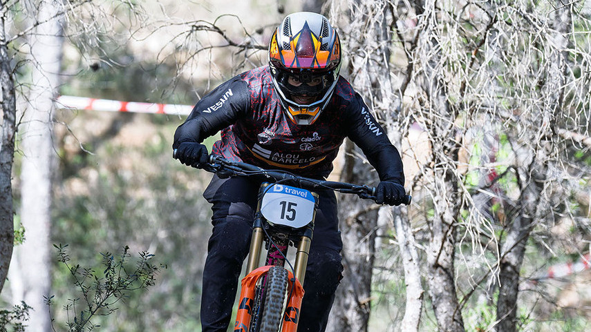 ARRANCA-EN-PEGUERA-LA-DOWN-HILL-SERIES-BEGUDES-PUIG