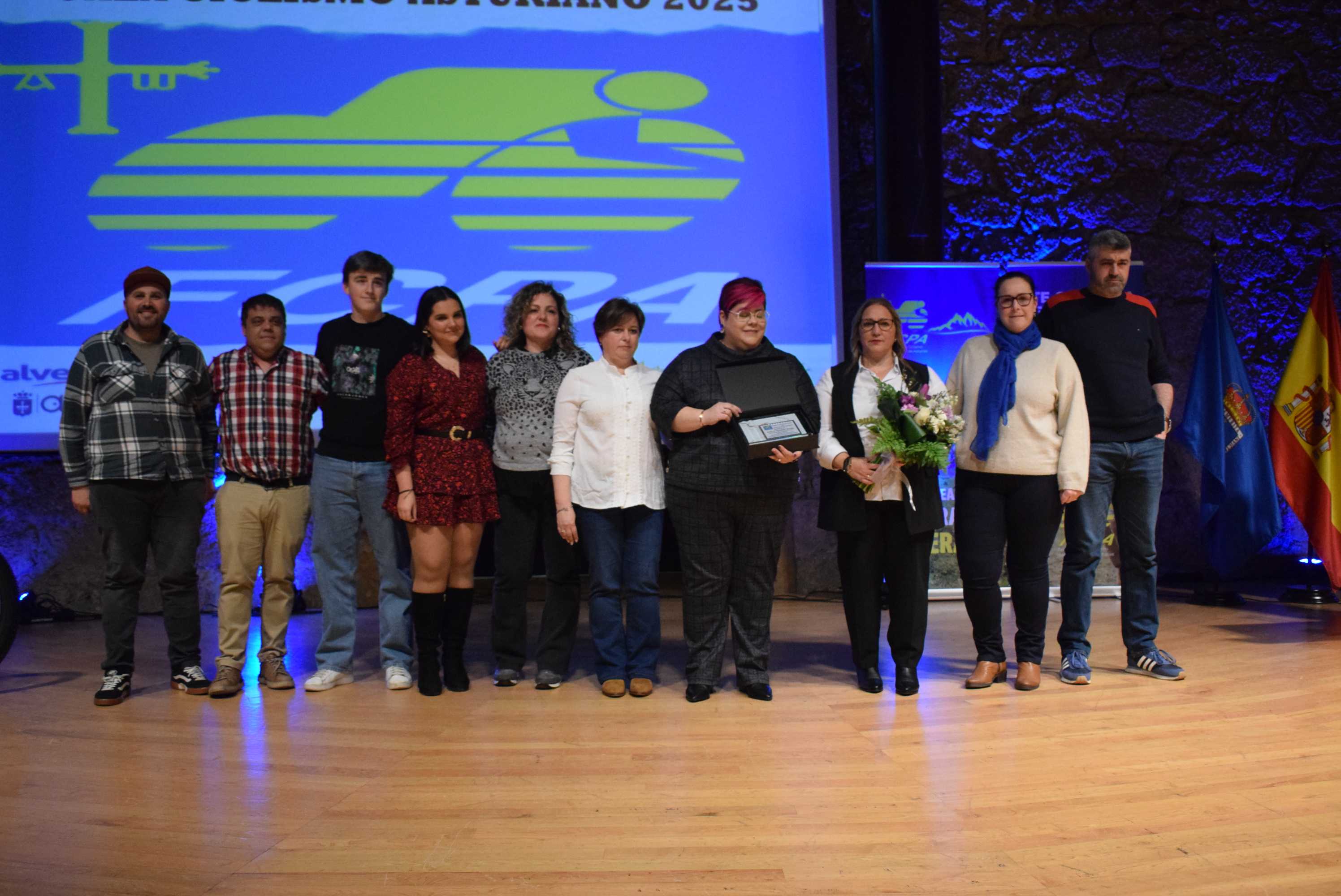 La Gala del Ciclismo Asturiano Premia la Diversidad y el Relevo Generacional en una Noche de Emociones
