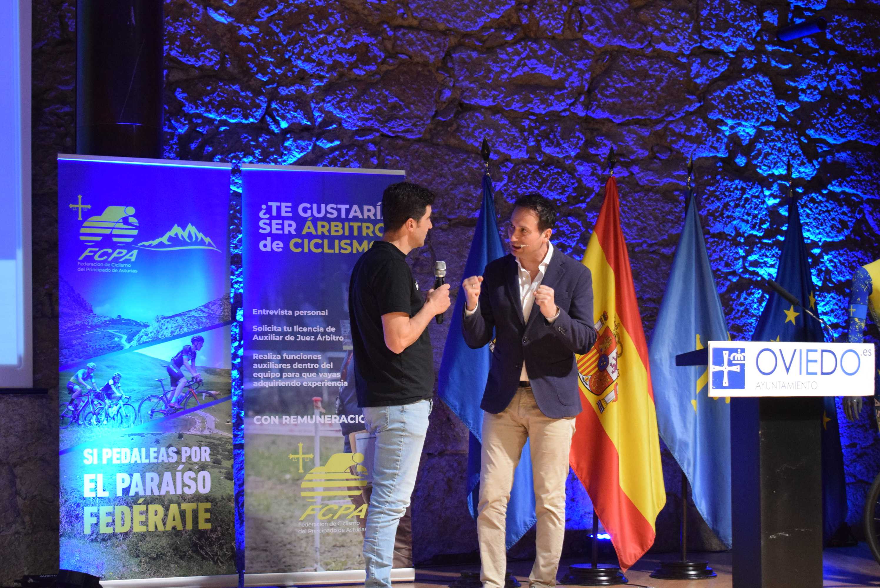 La Gala del Ciclismo Asturiano Premia la Diversidad y el Relevo Generacional en una Noche de Emociones