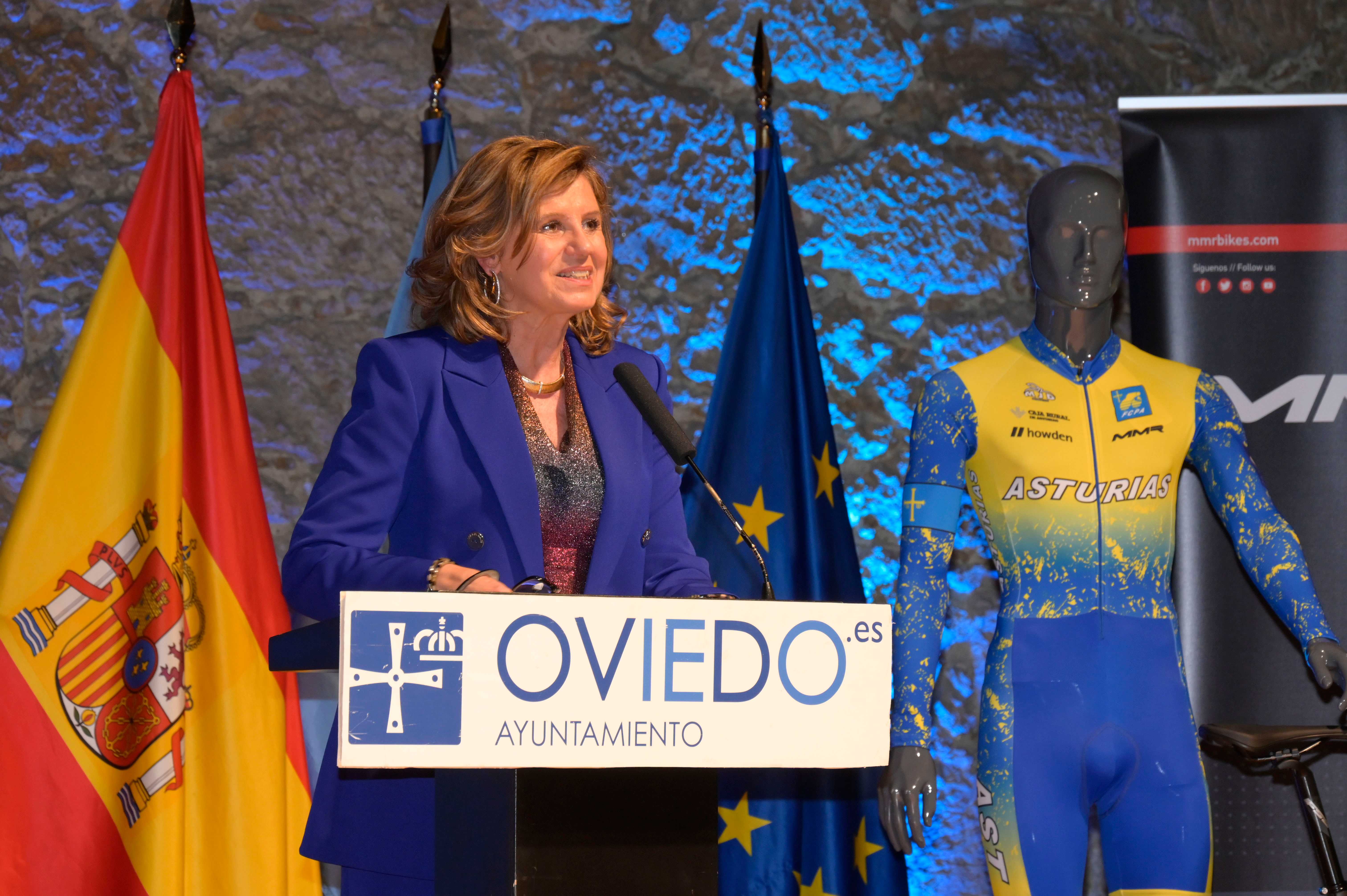 La Gala del Ciclismo Asturiano Premia la Diversidad y el Relevo Generacional en una Noche de Emociones