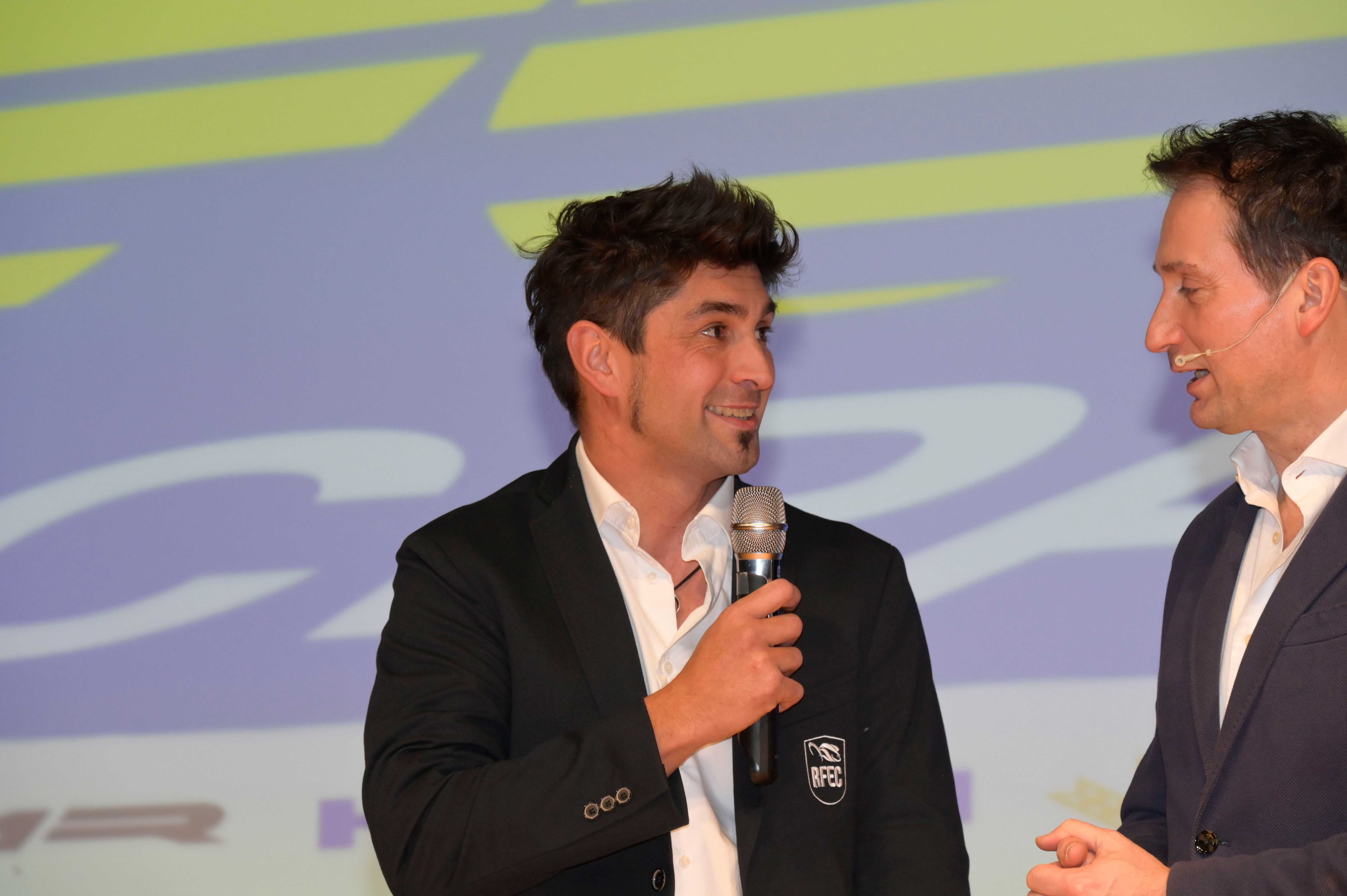 La Gala del Ciclismo Asturiano Premia la Diversidad y el Relevo Generacional en una Noche de Emociones