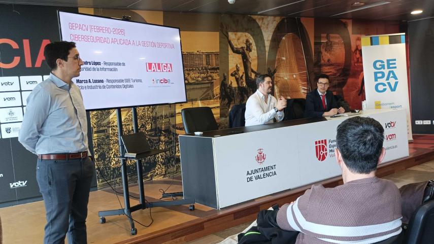 La-Federacio-de-Ciclisme-presente-en-la-sesion-de-Ciberseguridad-organizada-por-a-GEPACV