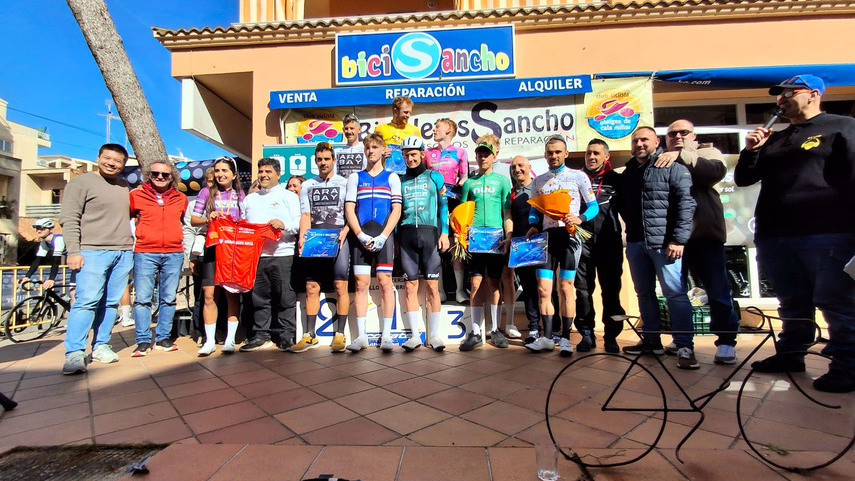 OLIVER-ROBINSON-VENCEDOR-DE-UN-HIVERN-A-MALLORCA
