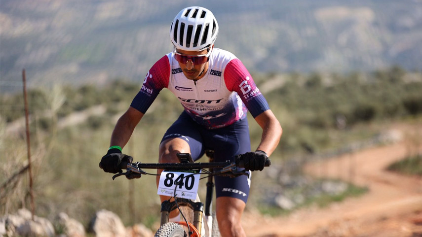 David-Gonzalez-logra-vencer-en-Loja