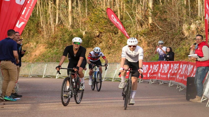 El-XVII-Trofeo-Ayuntamiento-de-Pielagos-Master-Salcedo-se-celebra-el-sabado