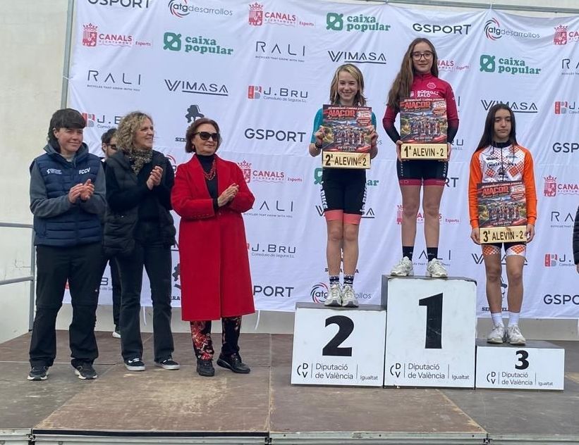 Aiacor abre la temporada de Escuelas en Valencia y da inicio a la Challenge Féminas alevín e infantil