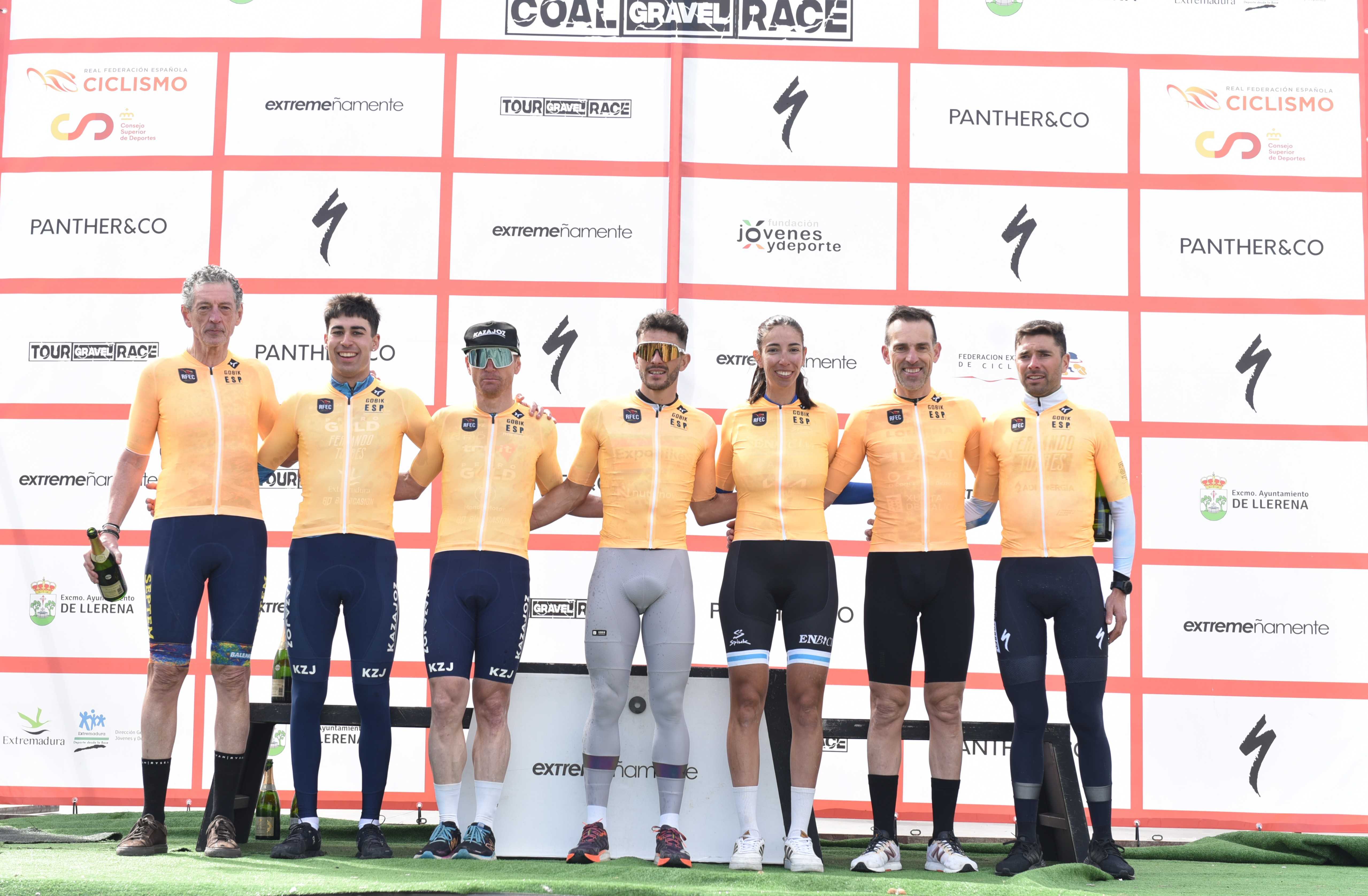 Alejandro Ropero y Sandra Alonso vencen en una emocionante Coal Gravel Race de Llerena